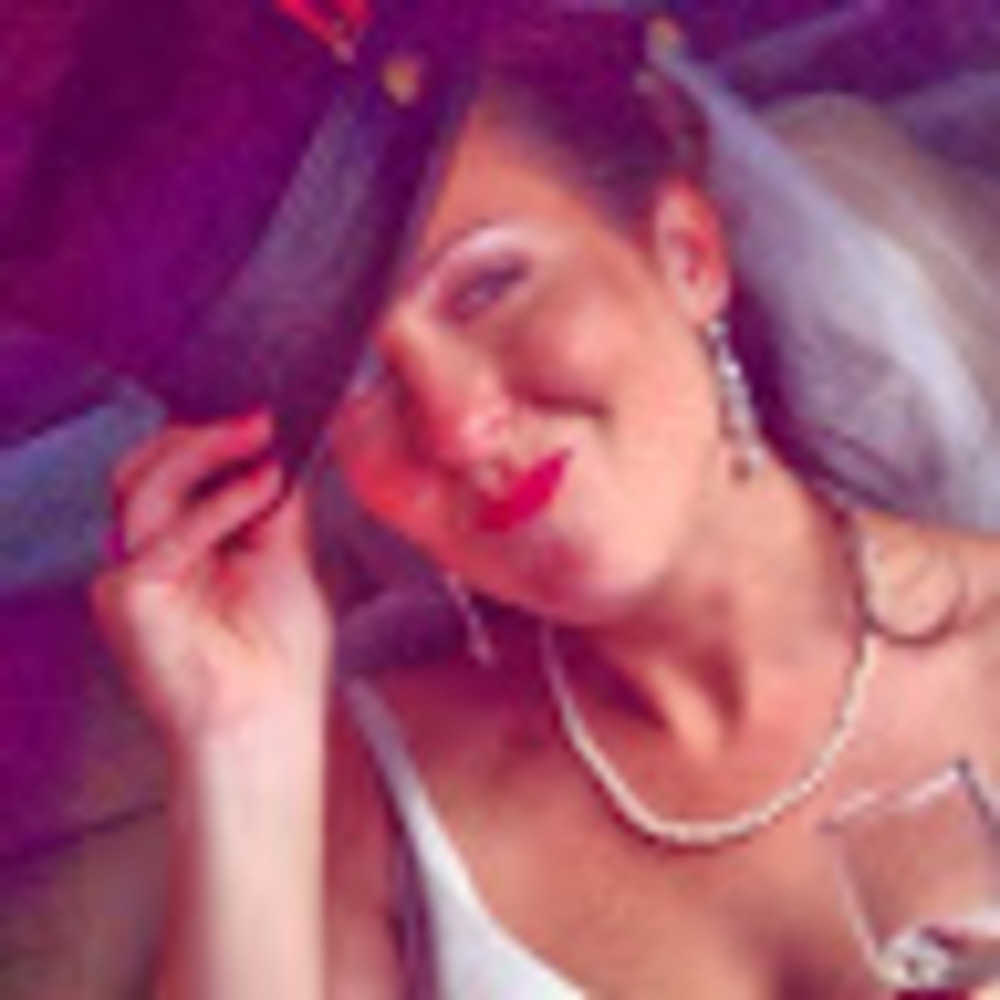 Meet your Posher, Valerie